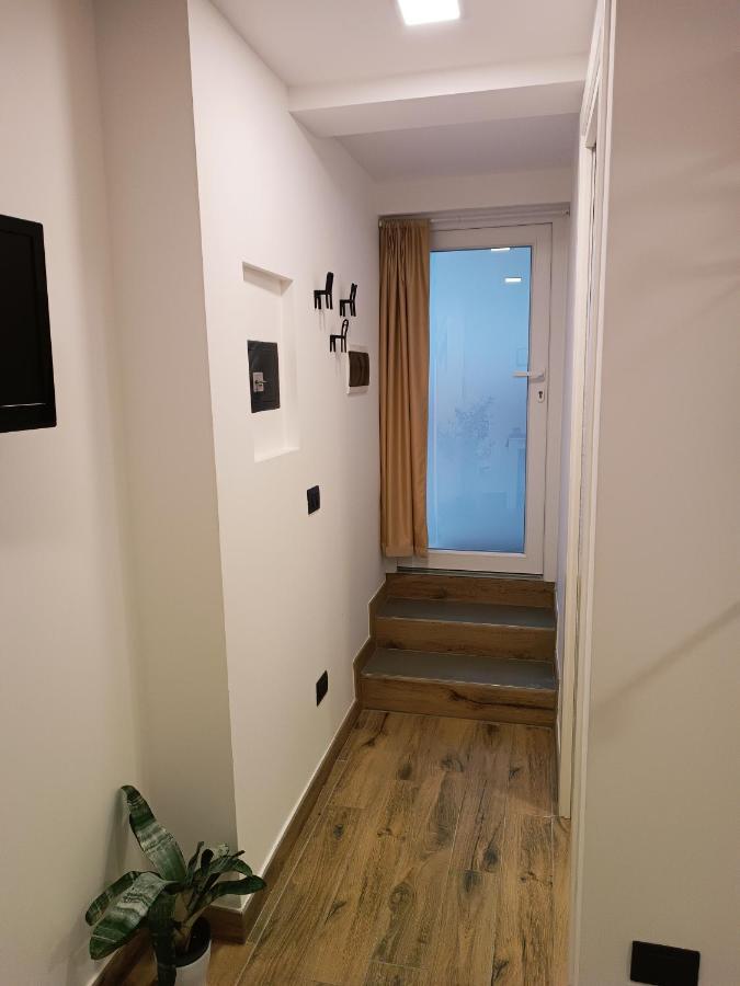 Touch&Go - Stanza Privata Con Servizi Ciampino Luaran gambar